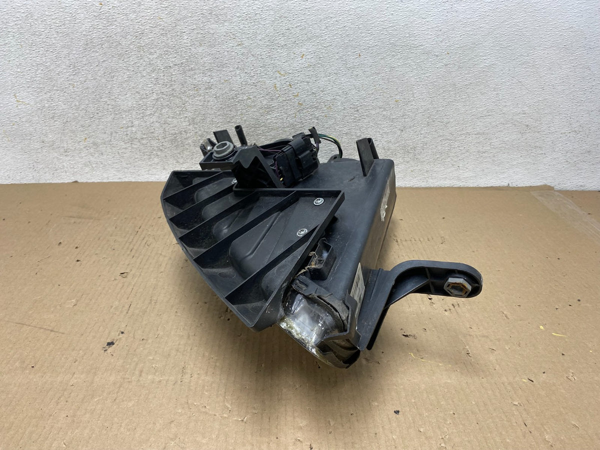 2007 to 2010 Saturn Outlook Left Driver LH Halogen Headlight AH5821 DW8