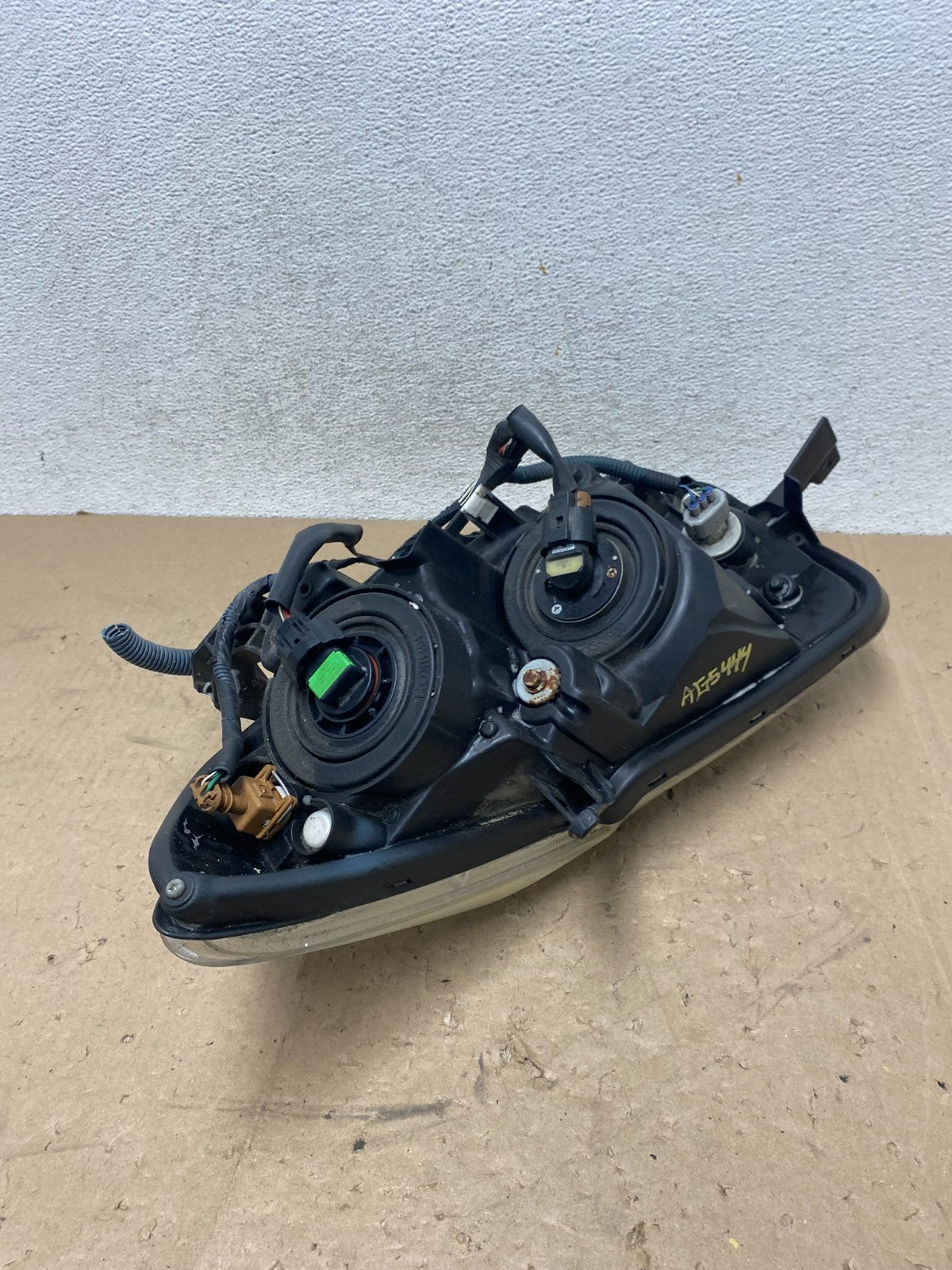 2008 2009 2010 Scion XB Right Passenger RH Headlight Halogen AG5444 DW4