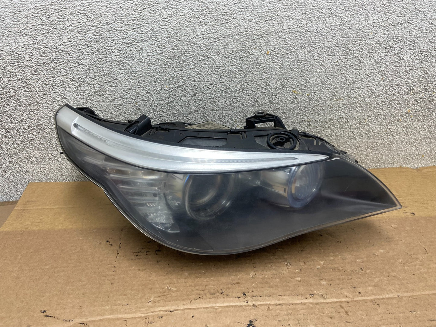 2008 to 2010 Bmw 5 Series 535I 550I AFS Xenon Hid Right Headlight Oem AB5269 DW0