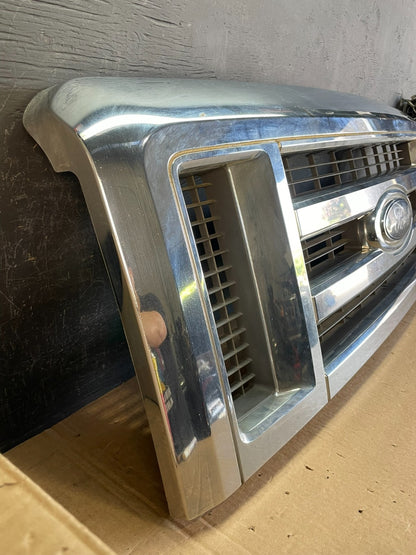 2008 to 2014 Ford Econoline E150 E250 Front Upper Chrome Grill Grille AD0251 DG2