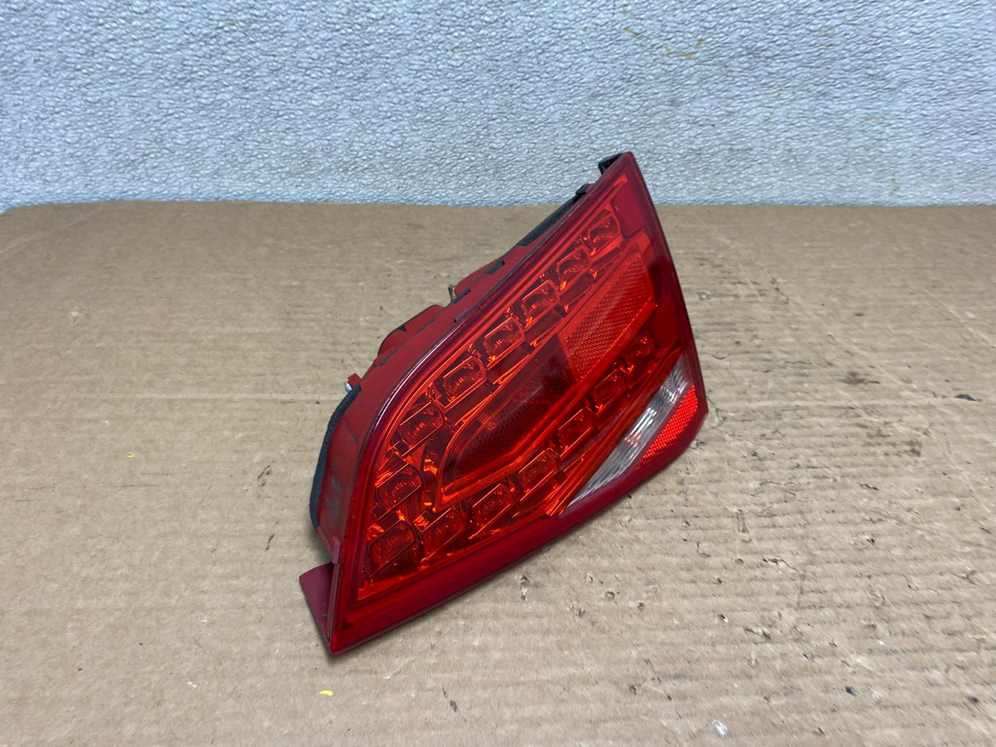 2009 - 2012 Audi A4 Sedan Right Passenger Side Inner LED Tail Light Z2769 DW2