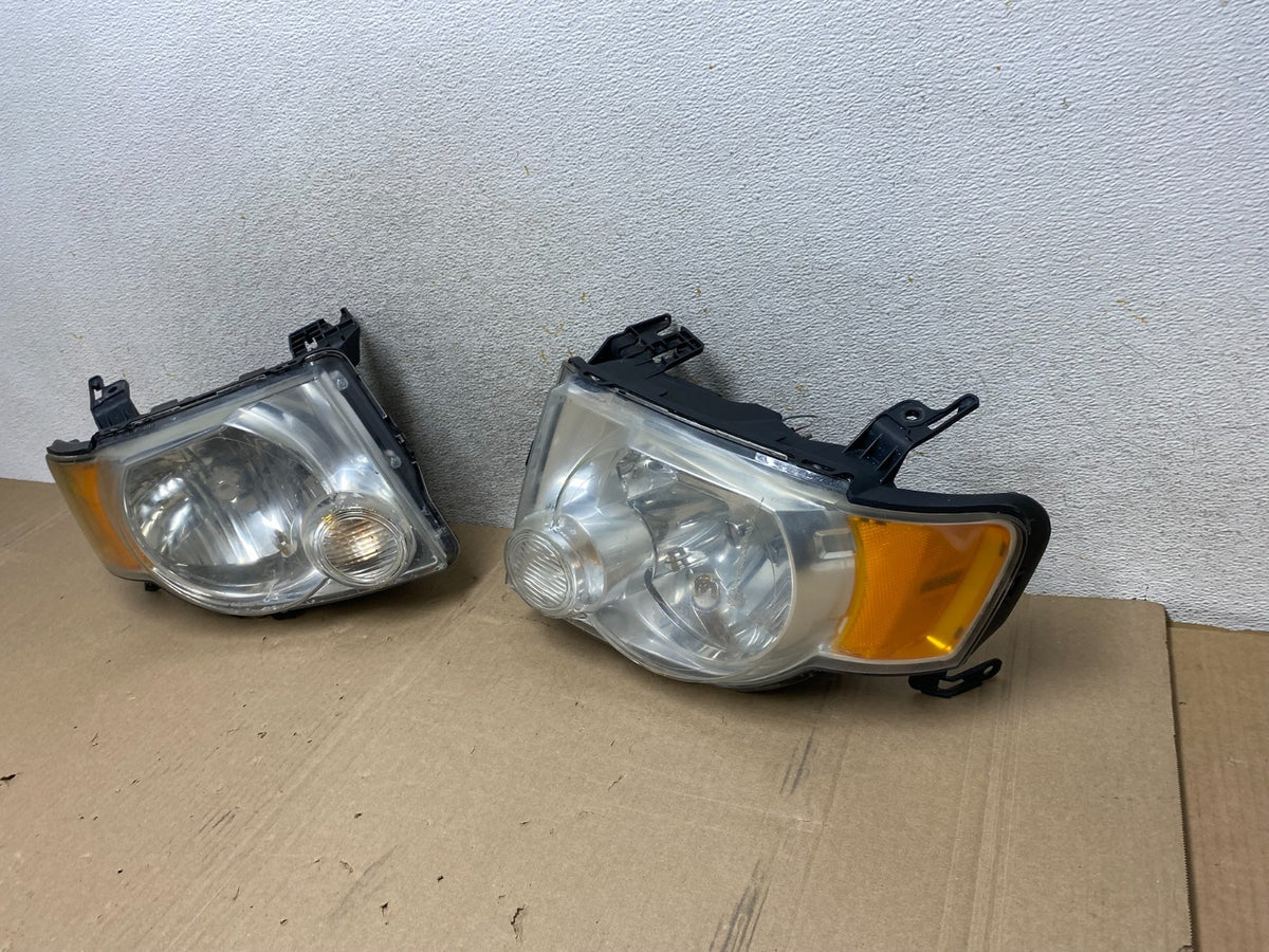 2008 to 2012 Ford Escape Headlights Left+Right Side Set Halogen AJ1965 DW1