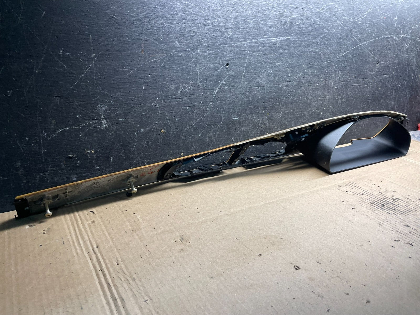 1999  - 2002 Jaguar S-Type Front Dash Speedometer Trim Bezel Air Vent U9254 DG7