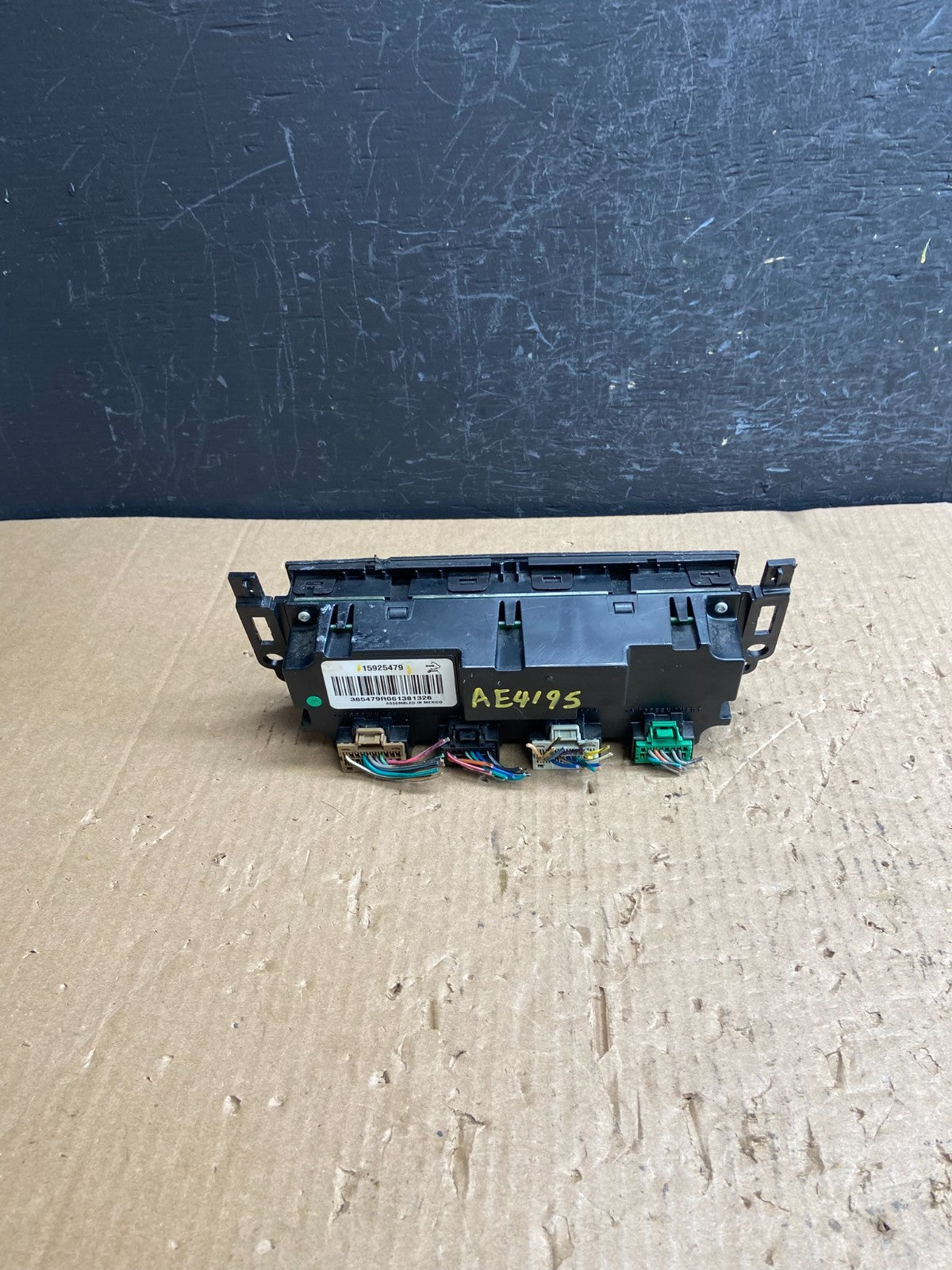 2007-2011 GMC Yukon Tahoe Automatic Climate Temperature Temp Control AE4195 DG4