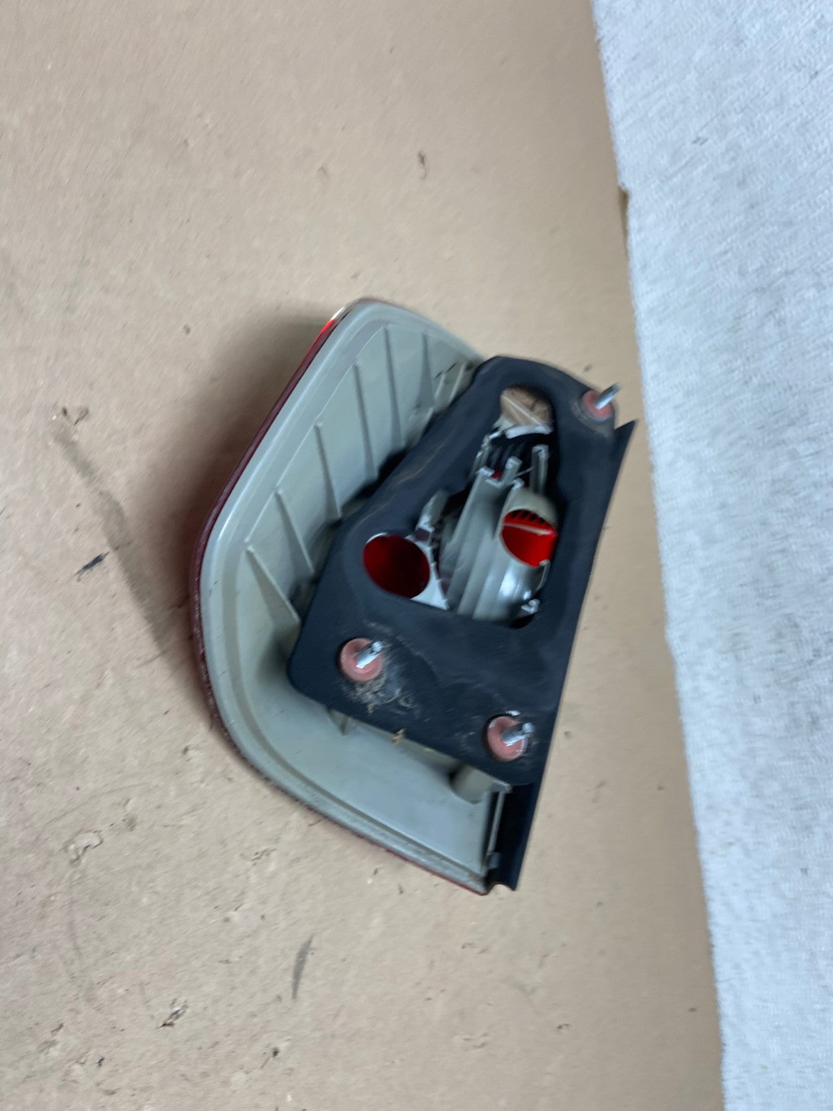 2004 2005 2006 Bmw X3 Right Passenger Rh Side Tail Light AG4157 LK3