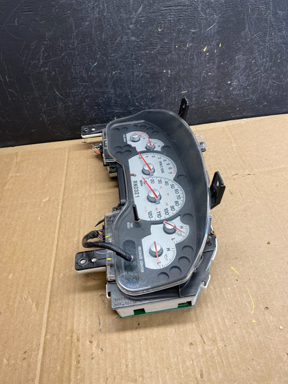 2004 2005 Ford Explorer Speedometer Cluster Gauge AD2153 DG2
