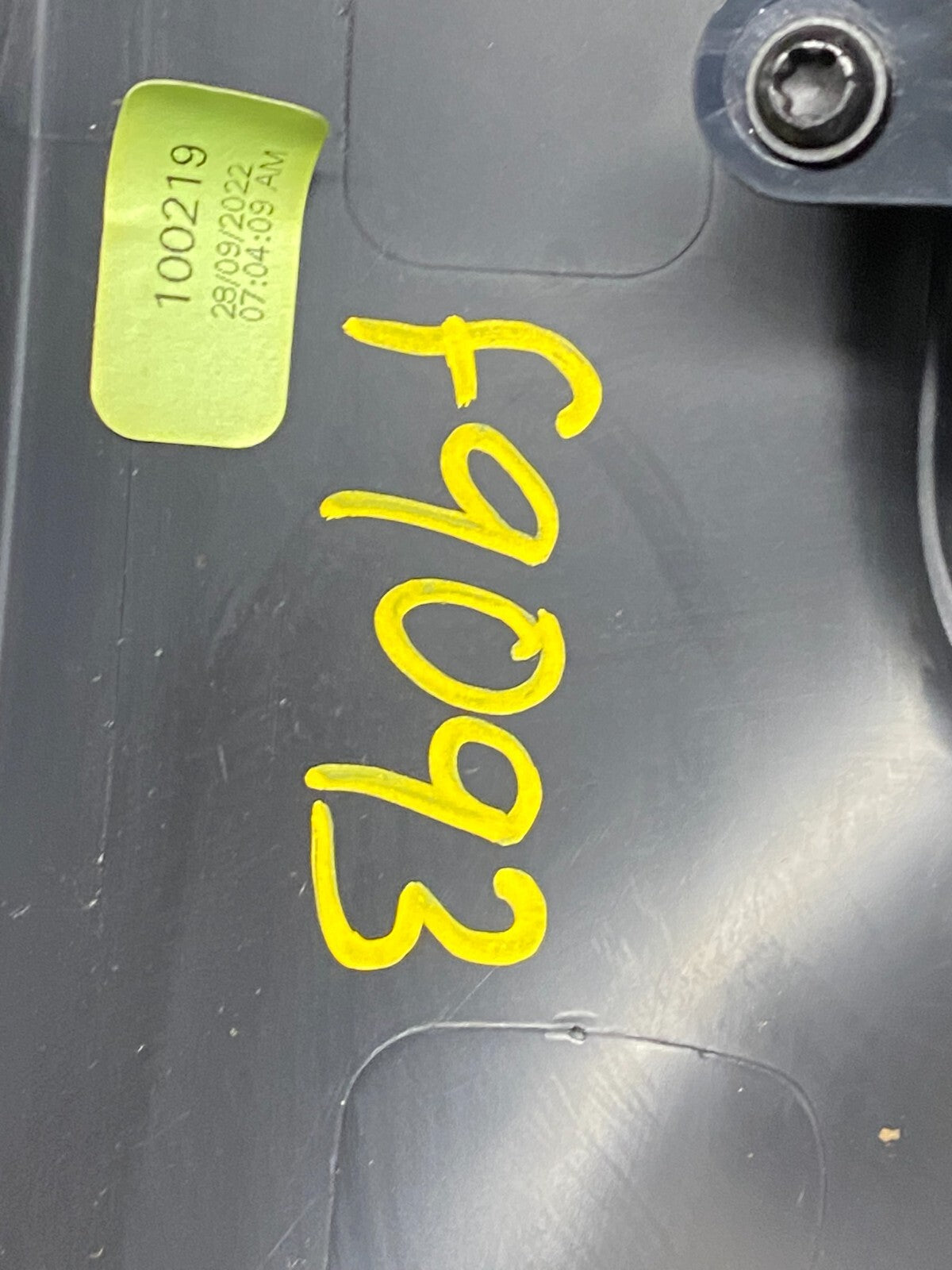 2020 to 2023 Ford Explorer Radio Climate Control Panel Trim F9093 DG17