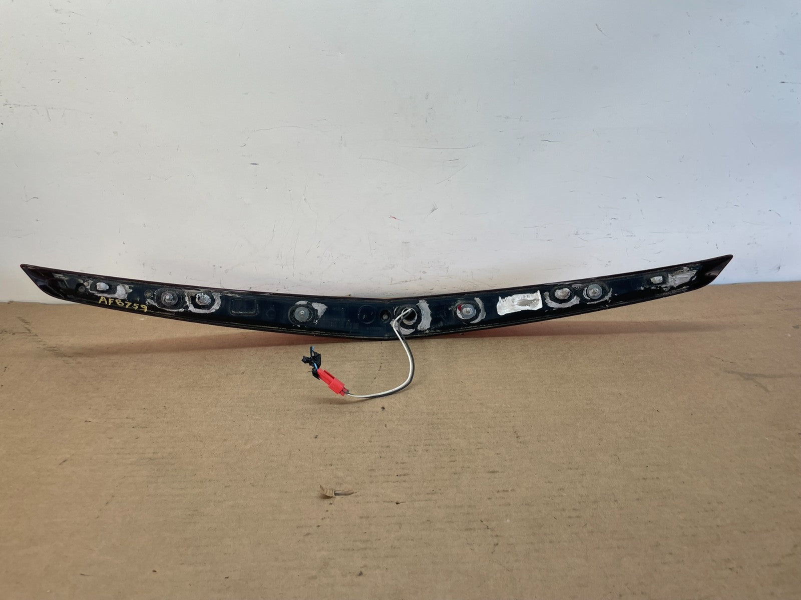 2008-2013 Cadillac Cts Sedan Trunk Lid 3rd Third Brake Tail Light AF8759 DG3