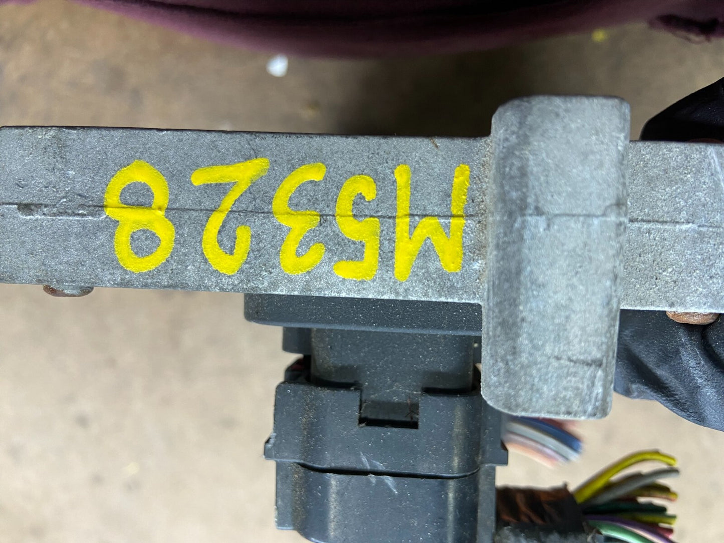 2003 Dodge Durango 4.7L Engine Computer Module ECM 56029124ac M5328 DG3