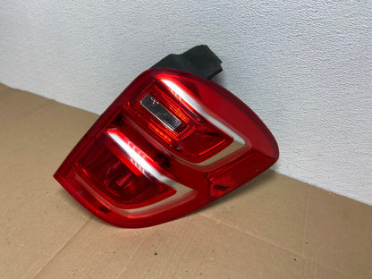 2016 to 2017 Chevrolet Equinox Right Passenger RH Side Tail Light OEM AB8056 LK1