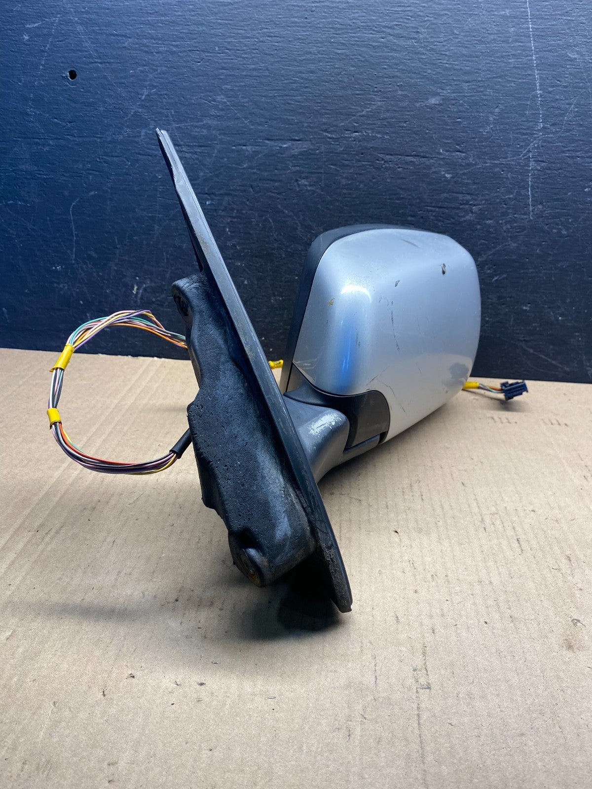 2000 to 2006 BMW X5 Left Driver LH Side View Door Mirror AE6307 DW1