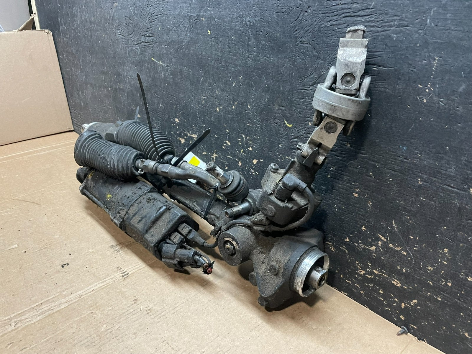 2011 BMW X3 F25 xDRIVE N52N Steering Rack And Pinion 6854535 Z5807 PS2