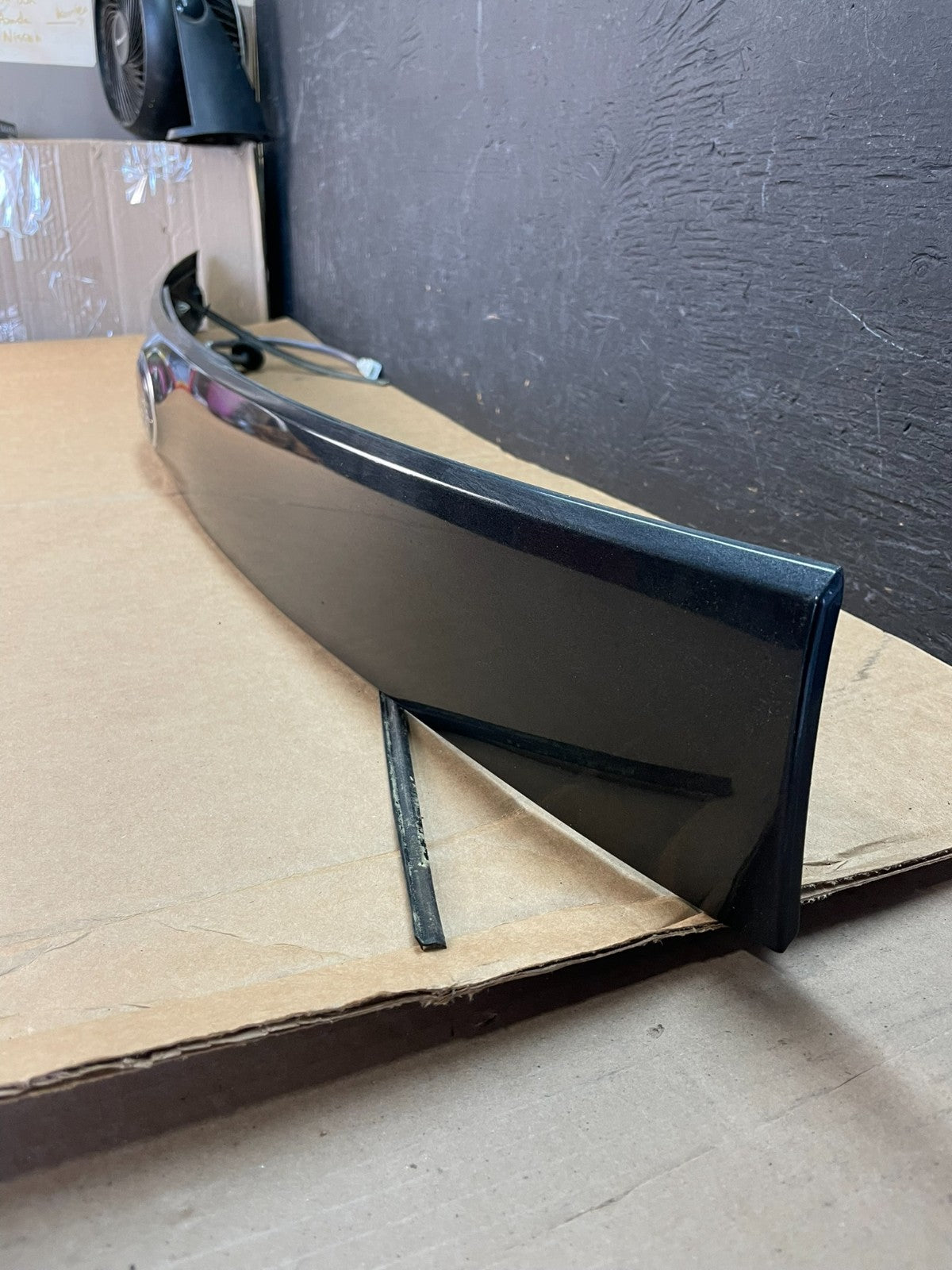 2009 - 2013 Subaru Forester Liftgate Tailgate Trunk Trim Molding AE0795 DG1