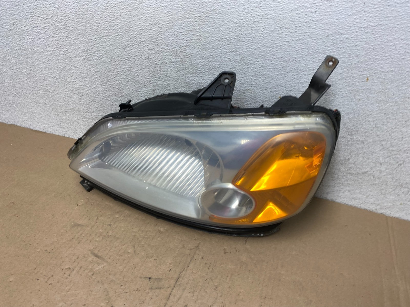 2001 - 2003 Honda Civic Coupe Headlight Halogen Left Driver LH AG4653 DW1