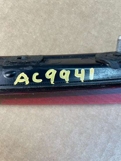 2008-2013 Cadillac Cts Sedan Trunk Lid 3rd Third Brake Tail Light AC9941 DW5