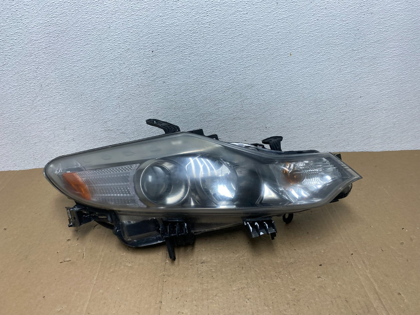 2011 to 2014 Nissan Murano Headlight Right Passenger Rh Halogen AC5742 DW0