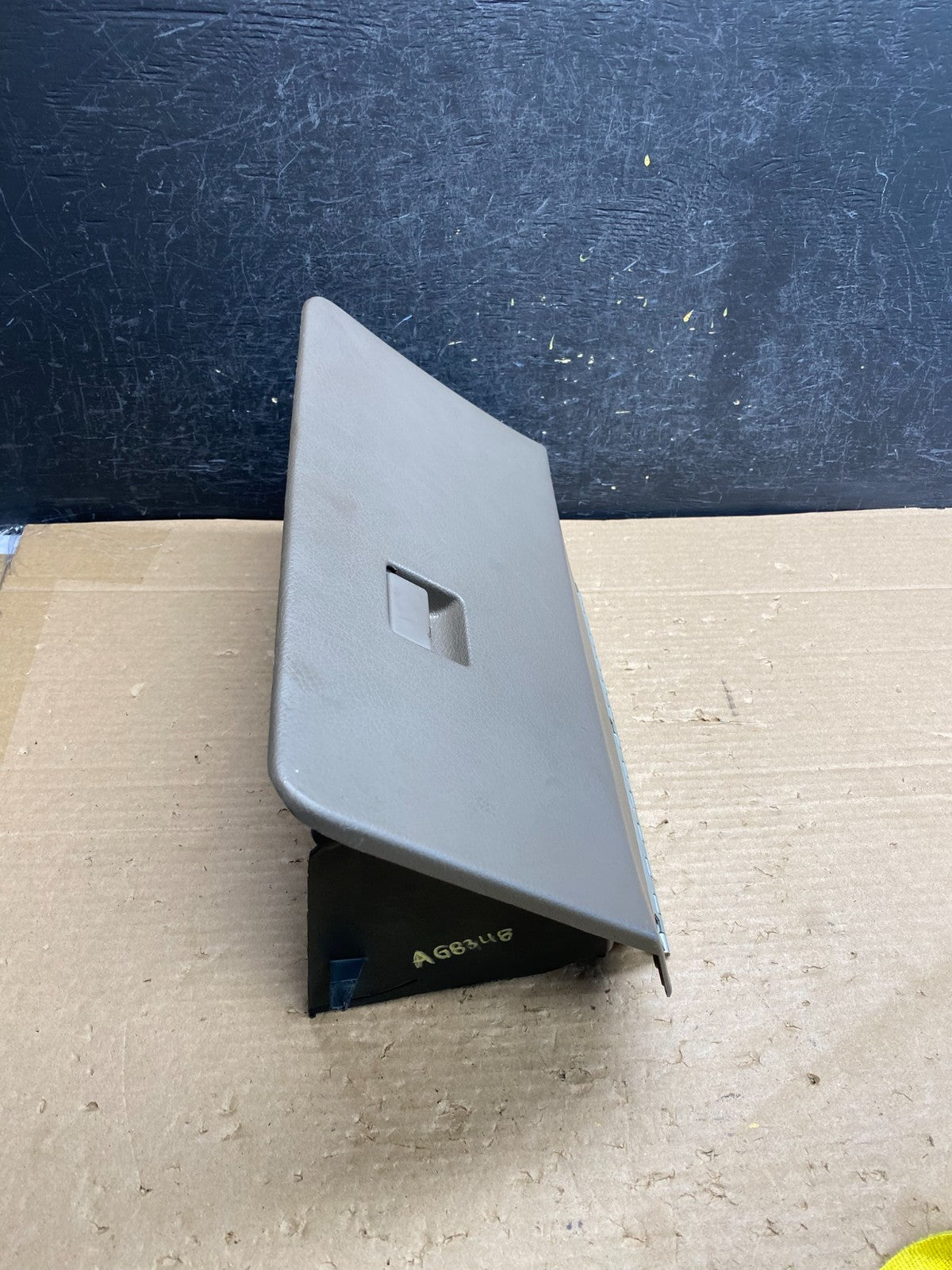 1994 to 1997 Ford Thunderbird Mercury Cougar Green Glove Box AG83481