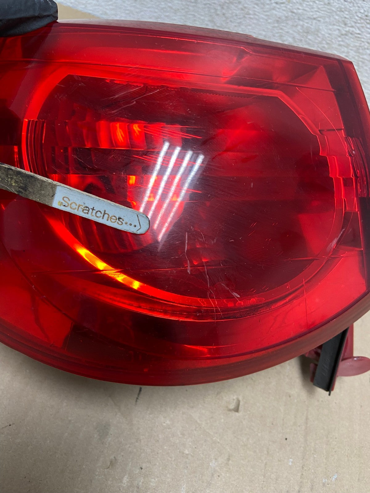2009 2010 2011 2012 Chevrolet Traverse Left Driver LH Tail Light AI1394 LK3