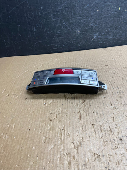 2010 - 2014 Subaru Outback Legacy A/C Heater Climate Control Unit AE4490 DW3