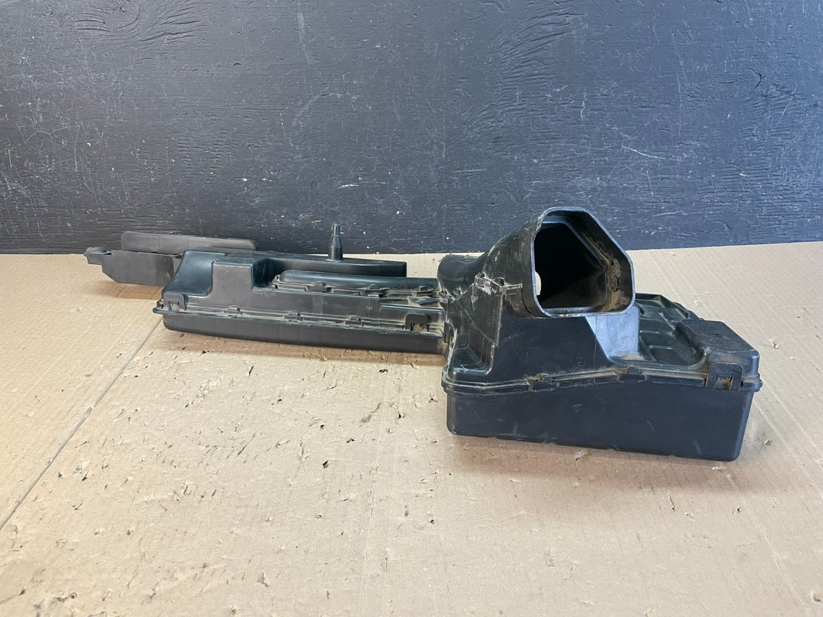 2009 to 2014 Nissan Murano Upper Air Intake Duct AE0739 DG3