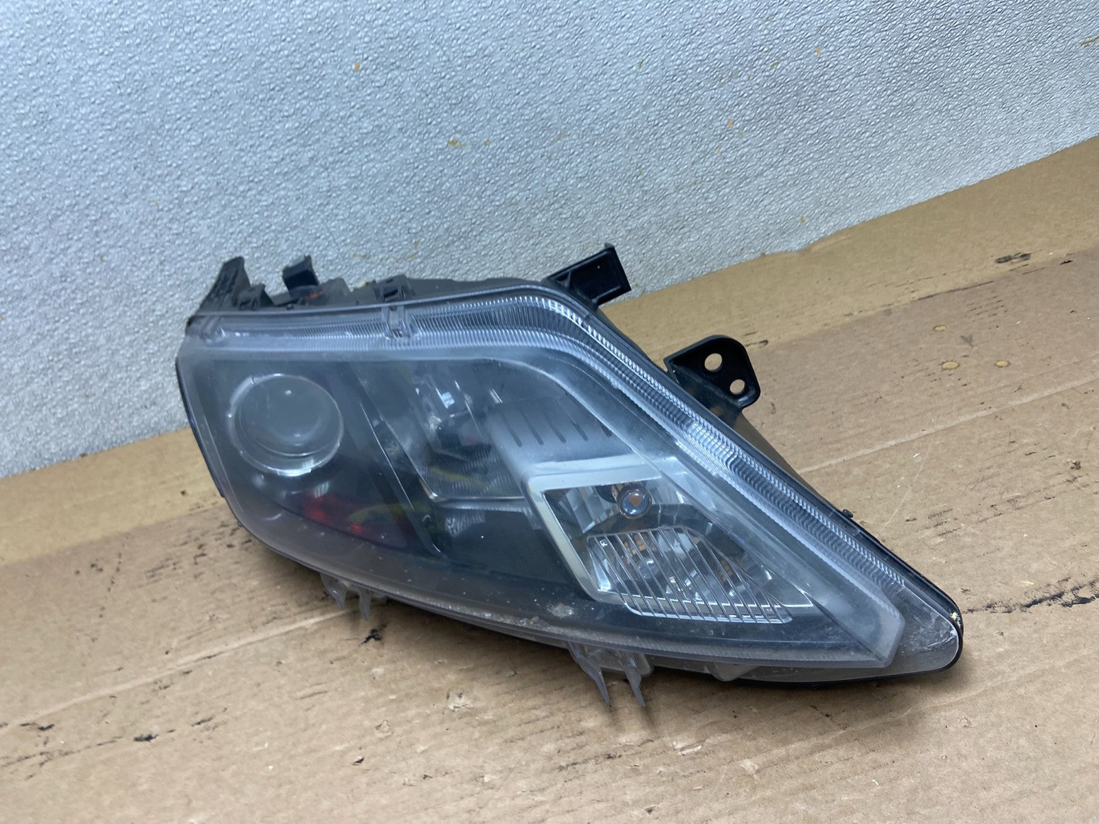 2010 2011 2012 Ford Fusion Right Passenger RH Headlight Halogen DEPO AB5276 DW1