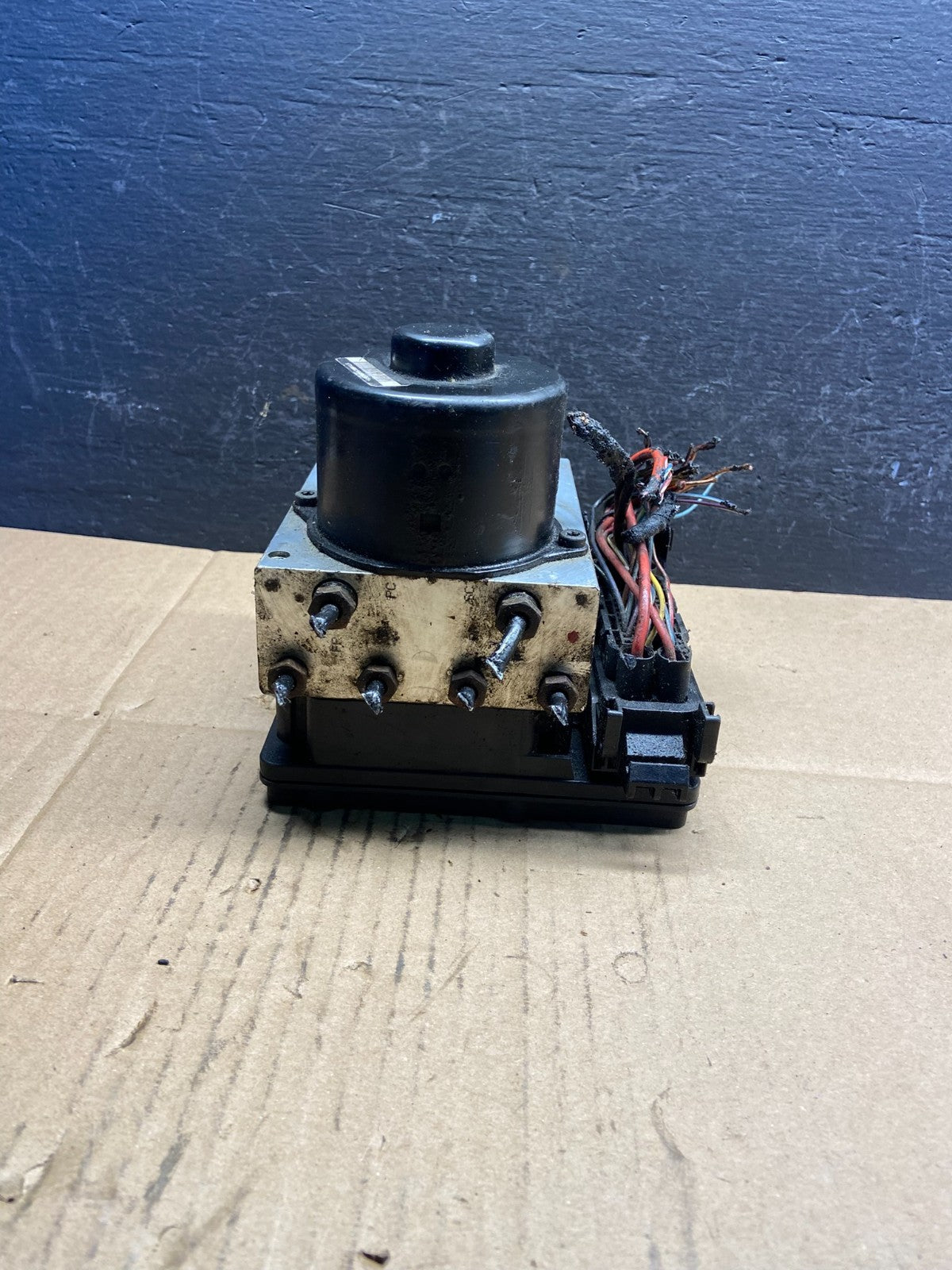 2006 - 2009 Mercedes ML550 GL450 R350 ABS Anti Lock Brake Pump Module AD1787 DG2