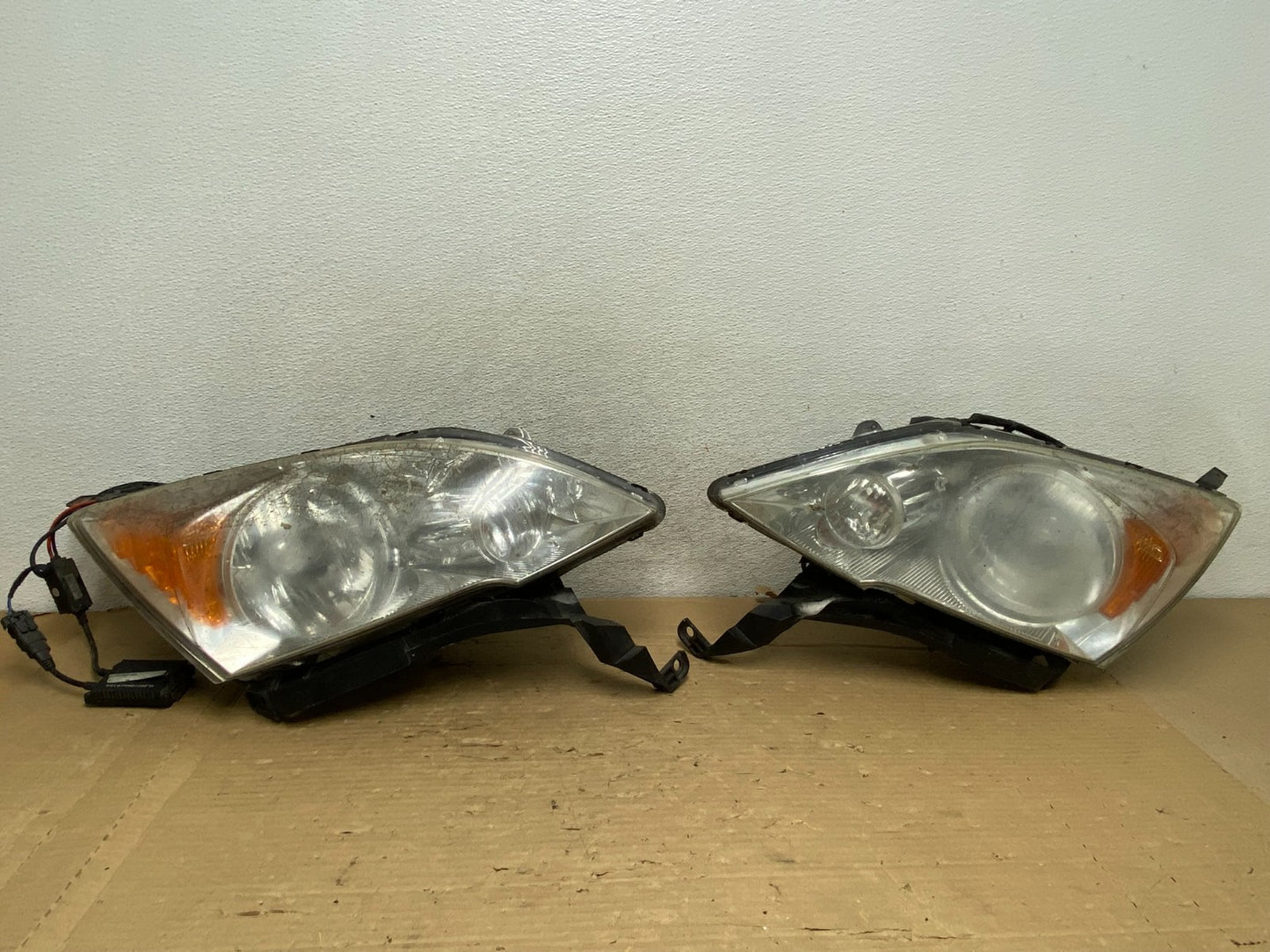 2007 to 2011 Honda CR-V Crv Left+Right Side Headlights Halogen AG8273 DW0