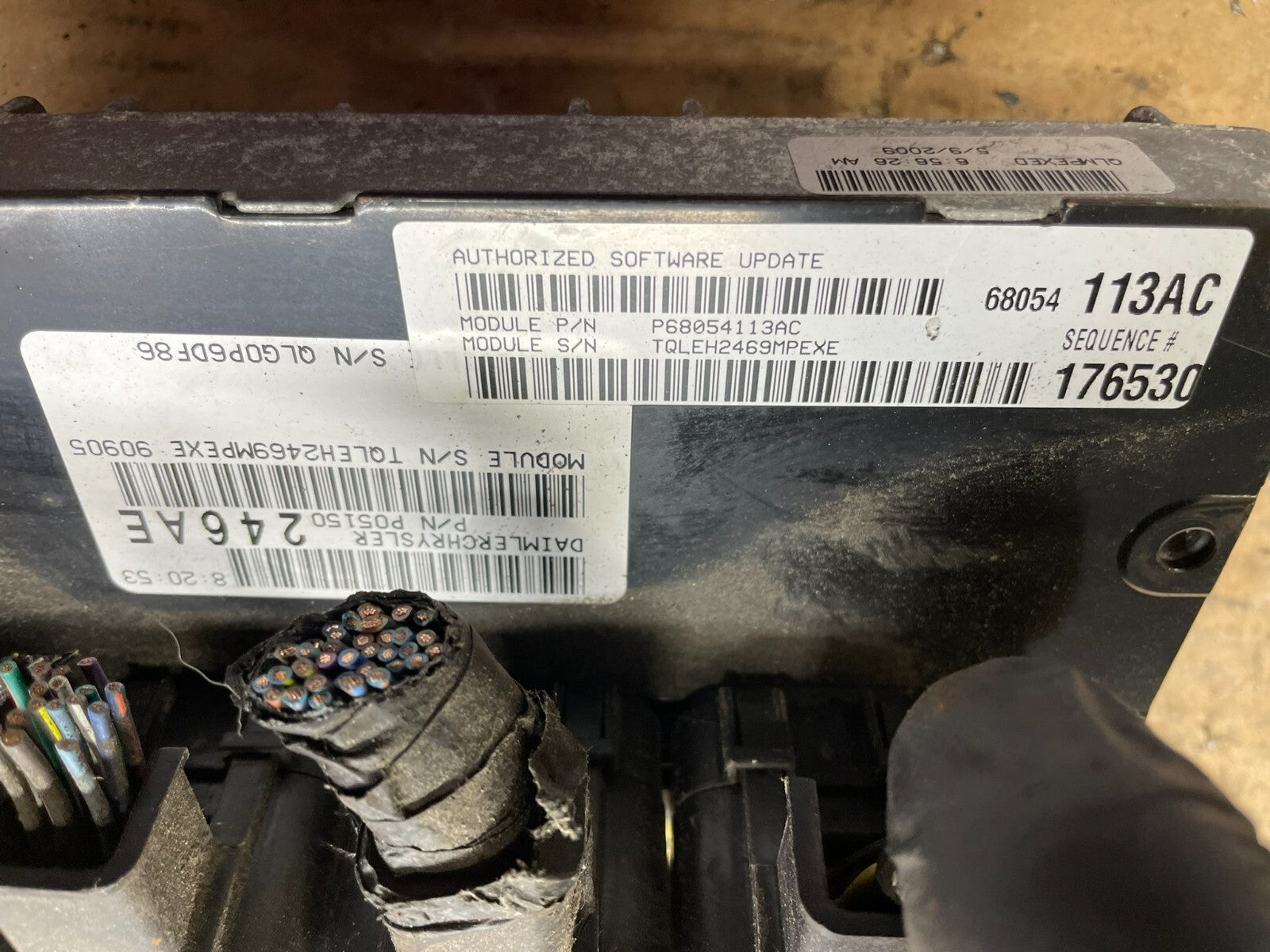 2008 2009 2010 Dodge Charger Chrysler 300 Engine Control P68054113ac O8256 DG2