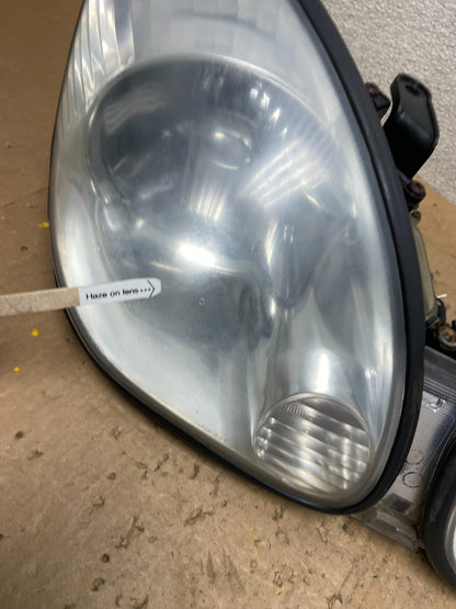 2001 to 2005 Lexus GS430 Gs300 Right Passenger Headlight Halogen Z9339 DW3