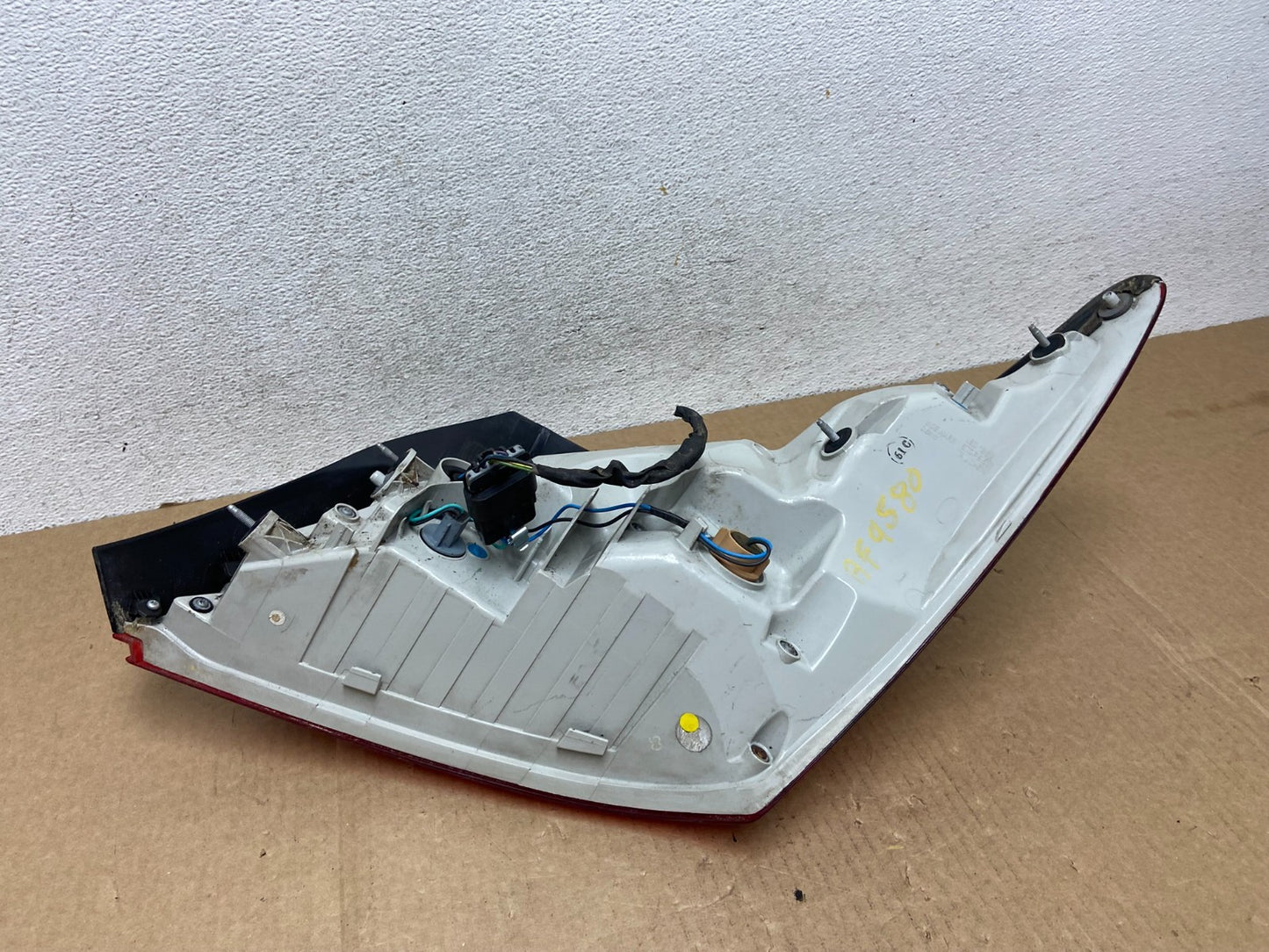 2014 to 2016 Buick Lacrosse Left Driver LH Side Tail Light AF9580 DG7