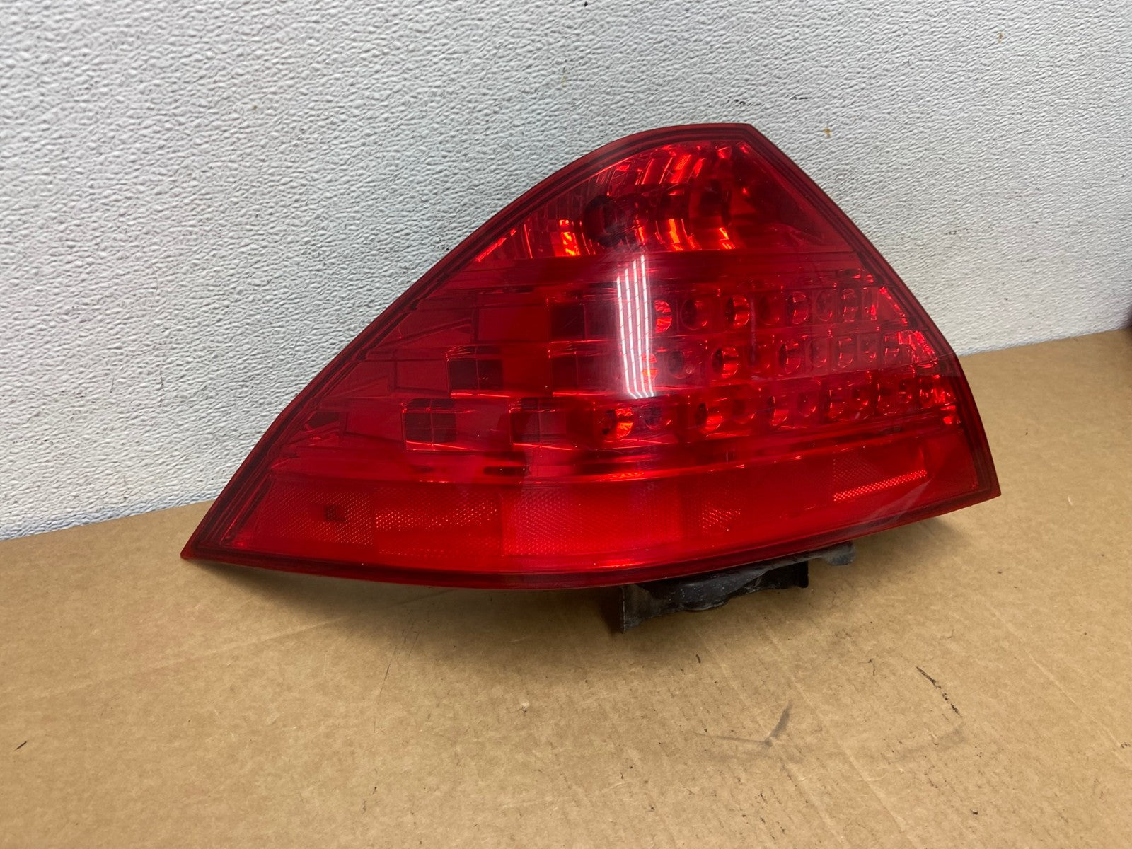 2006 - 2007 Honda Accord Left Driver Lh Side Tail light AD5404 LK2