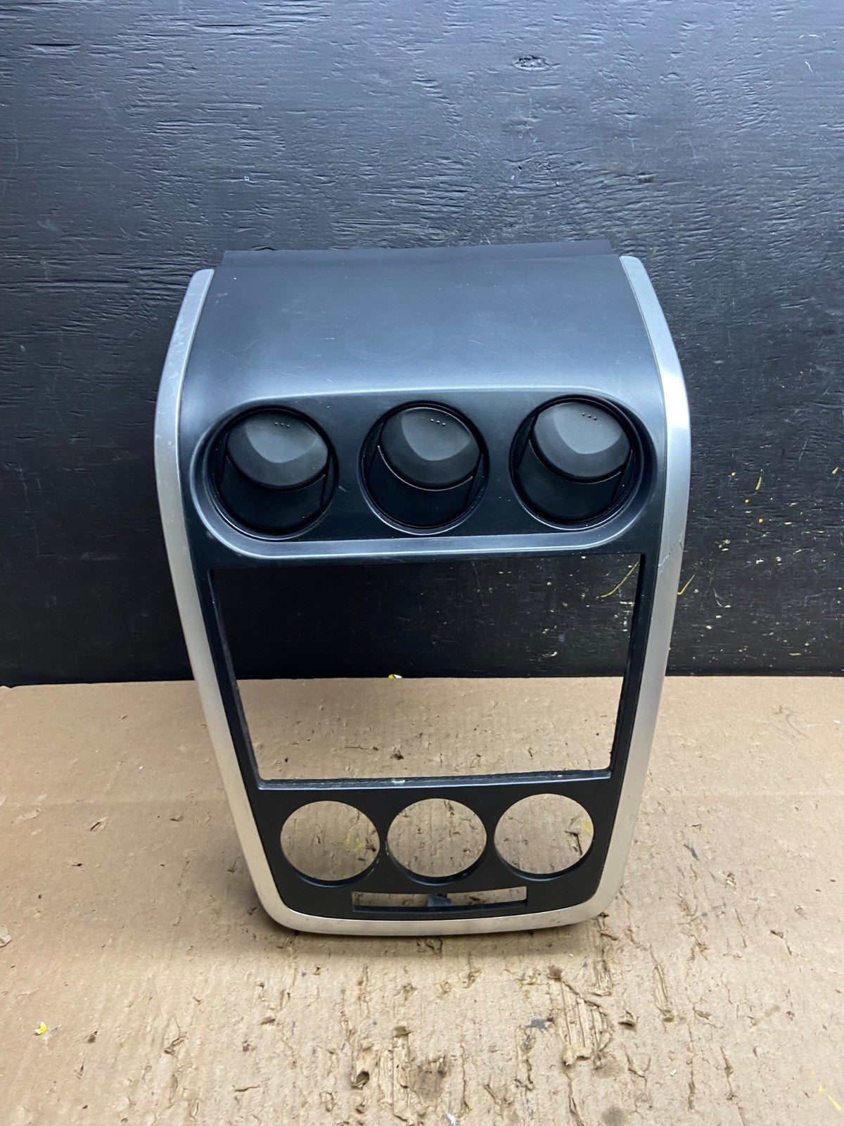 2007 - 2009 Mazda CX-7 Radio Dash TrimClimate Control Bezel W/Vent ac9379 DG0