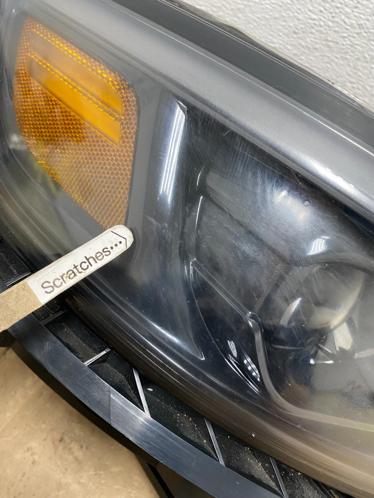 2019 - 2023 Jeep Cherokee Right Passenger RH Side LED Headlight AB3484 DW3