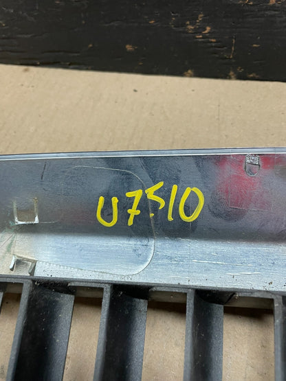 1998 to 2002 Lincoln Navigator Front Upper Grill Grille U7510 DG9