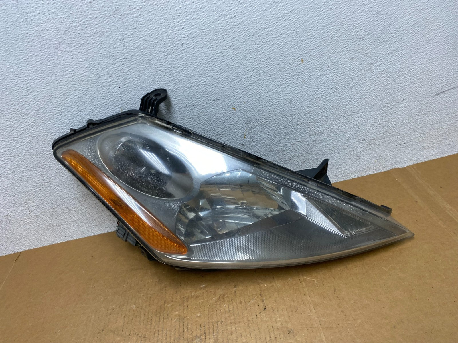 2003 to 2007 Nissan Murano Right Passenger RH Headlight Halogen AD9187 DW0