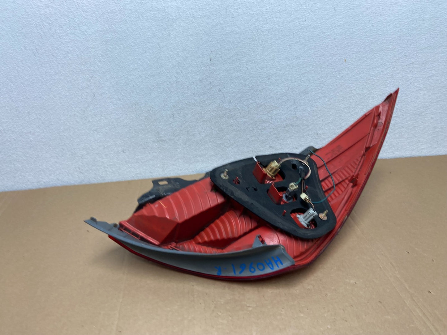 2003 2004 2005 Honda Accord Coupe Right Passenger Rh Tail Light AC5602 DW5
