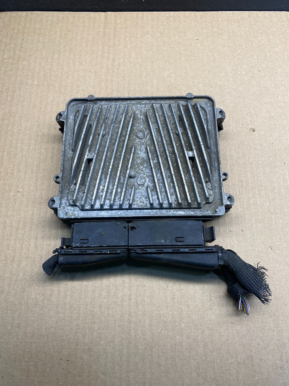 2006 to 2009 Mercedes 3.5L ECU E350 ML350 R350 Engine Computer Module ah1604 DG1