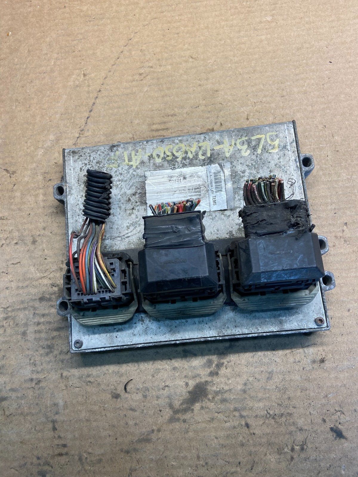 2015-2017 Jeep Compass  Patriot Engine Control Unit Module ECM ECU AA0793 DG2