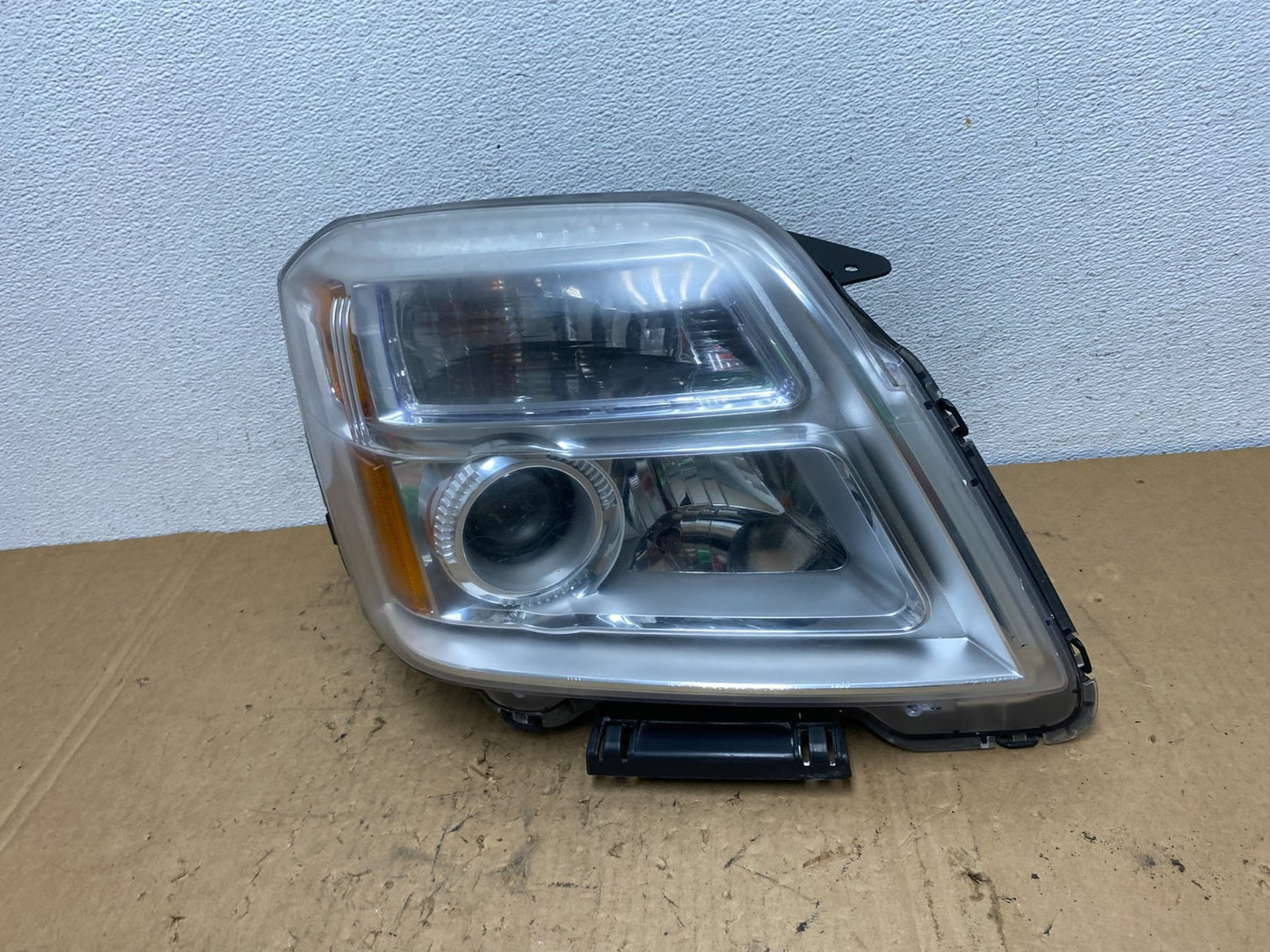 2010 to 2015 GMC Terrain Halogen Passenger Right Rh Side Headlight TYC AD3758 DW0