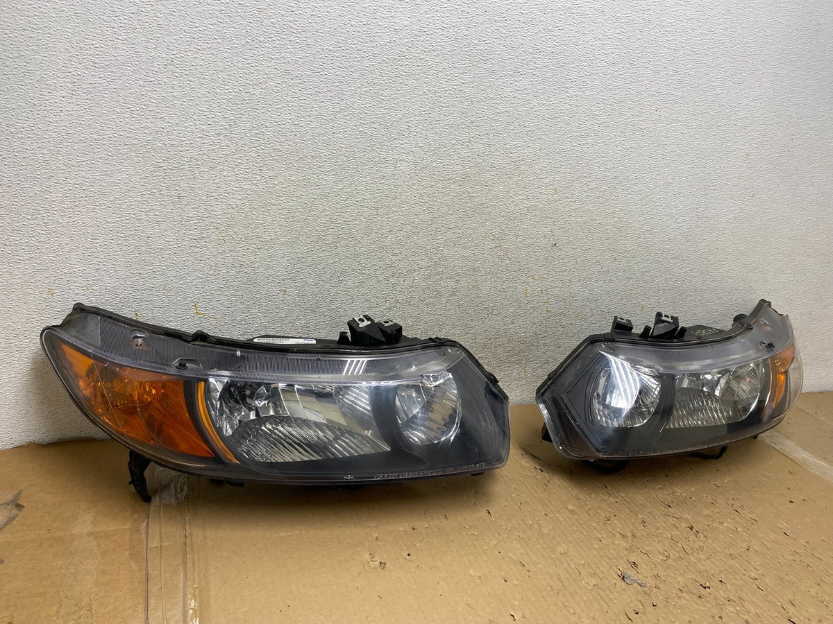2006 - 2008 Honda Civic Coupe Headlights Halogen Left+Right AH2851 DW1