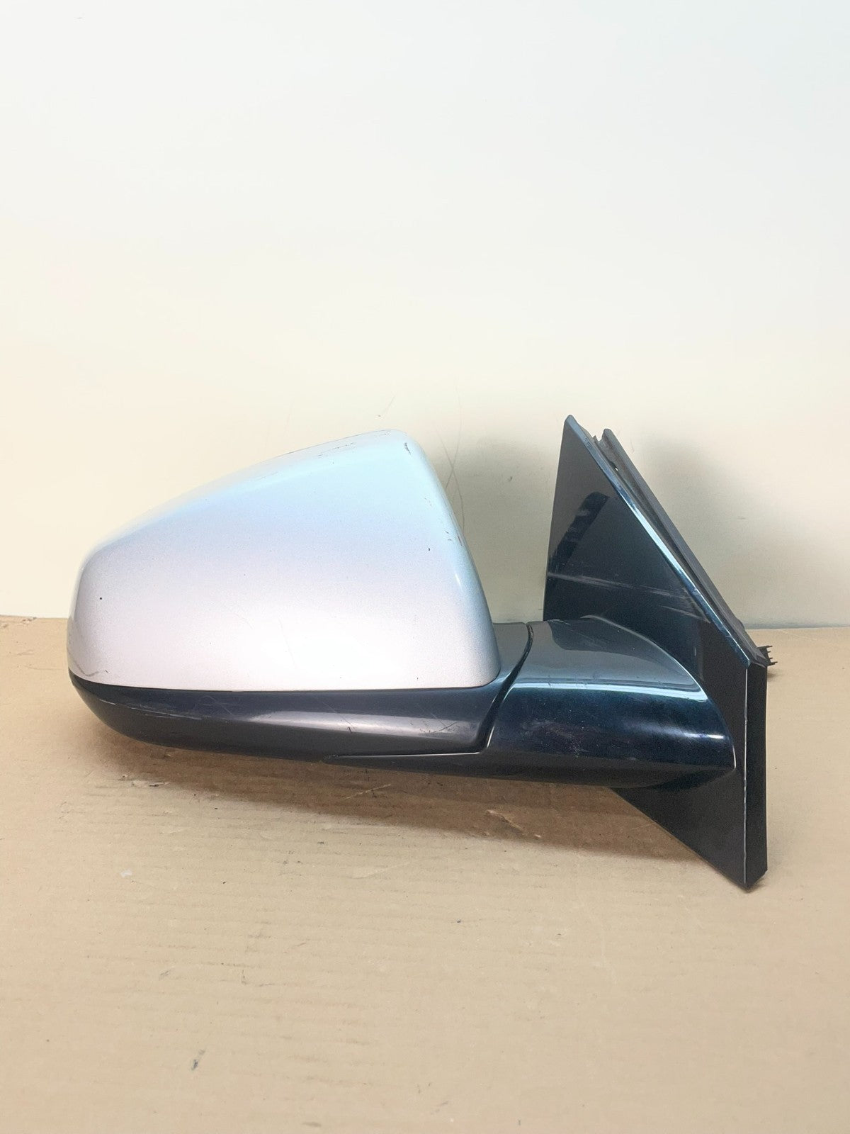 2010 to 2016 Cadillac SRX Right Passenger Rh Side Door Mirror ah8796 DG0