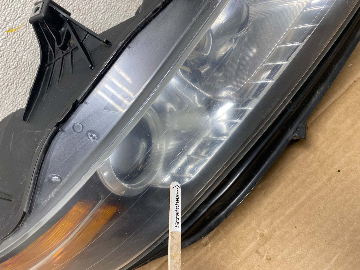 2004 2005 2006 Acura TL Headlight Right Passenger Side Xenon HID Z1308 DW3