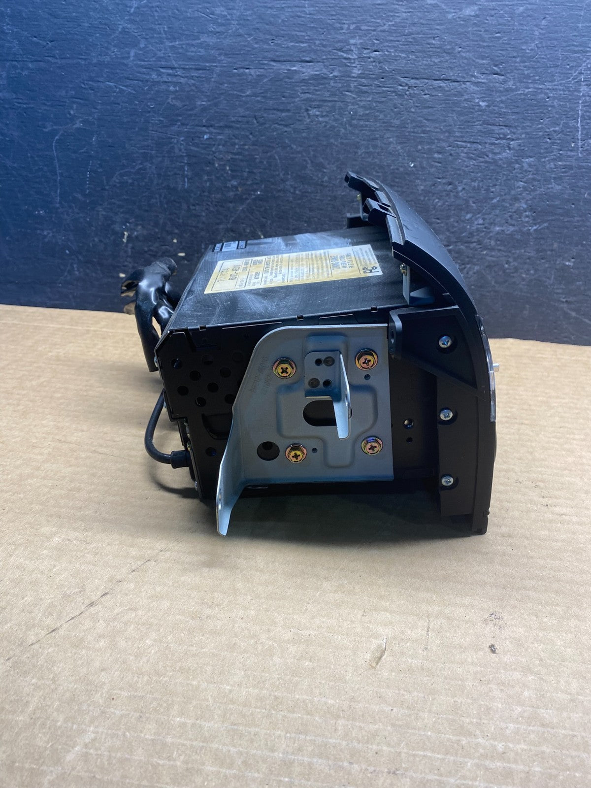 2004 to 2010 Toyota Sienna AM FM CD WMA Mp3 Radio Receiver AF4073 DW2