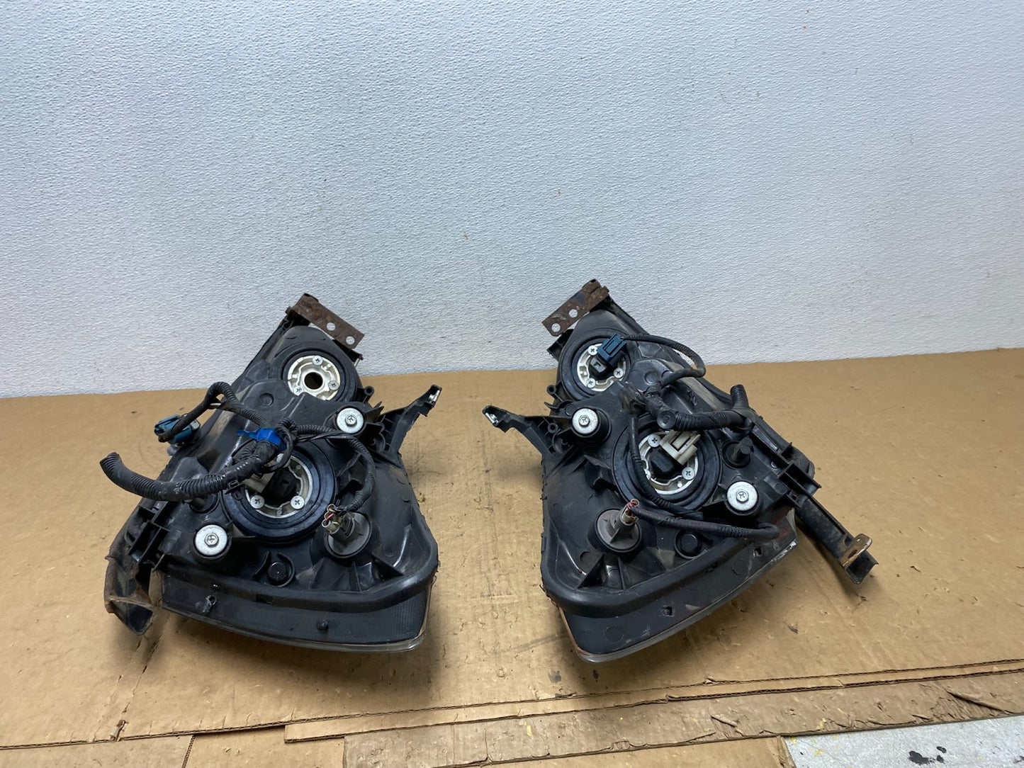 2003 - 2007 Honda Accord Left+Right Set Halogen Headlights AD0567 DW11