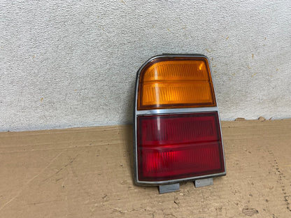 1986 Oldsmobile Delta 88 Eighty Eight Left Driver LH Side Tail Light ah9206 DG1