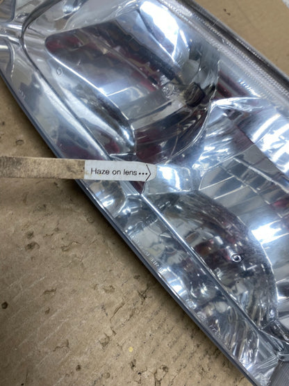 2000 to 2001 Toyota Camry Front Left Driver Side Headlight AF2875 DW3