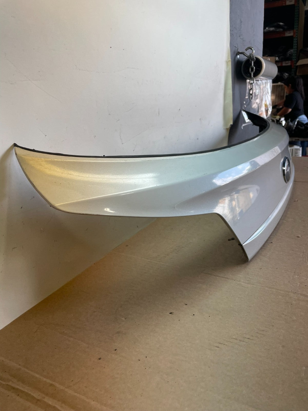 2010-2014 Subaru Outback Rear Liftgate Trunk Panel Trim Molding AG2951 DG2