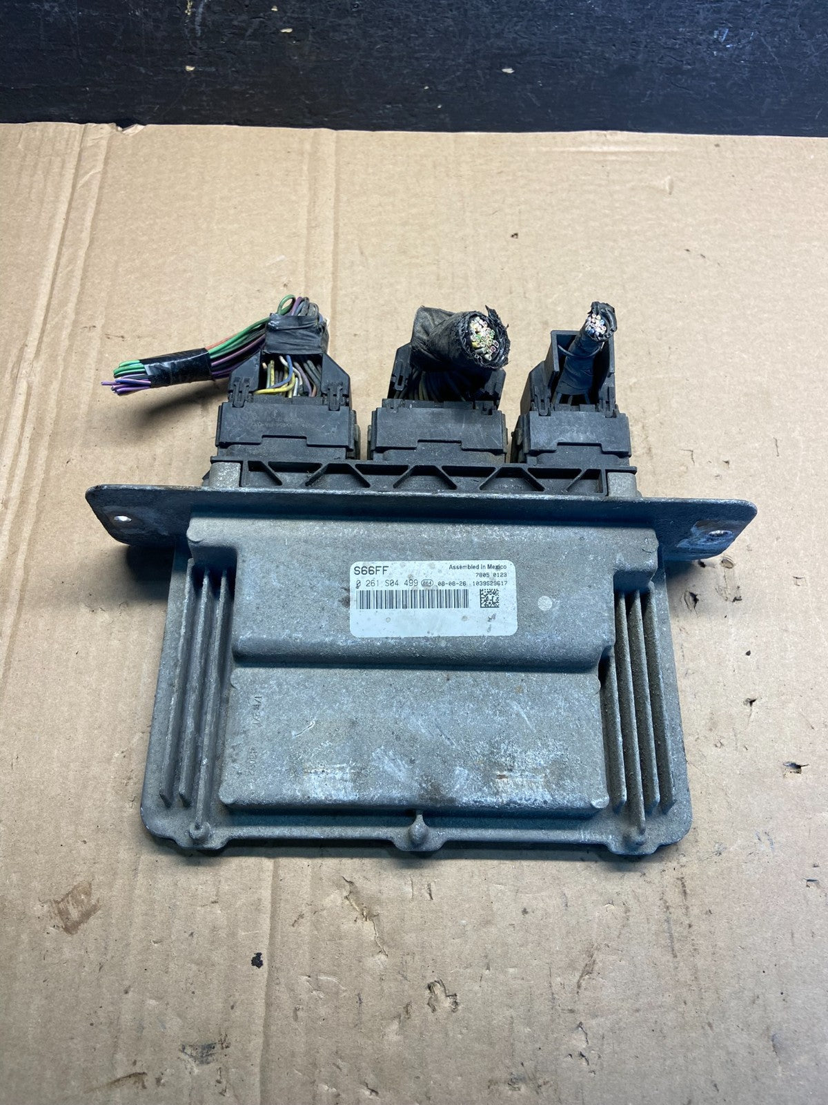 2009 2010 Ford Van E150 E250 5.4L Engine Control Module Unit ECU AE2330 DG0