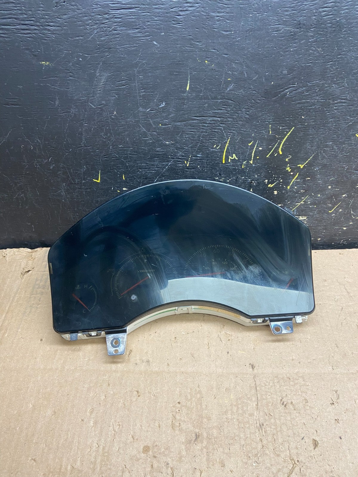 2004 to 2007 Infiniti QX56 Gauge Speedometer Cluster OEM z1621 DG0