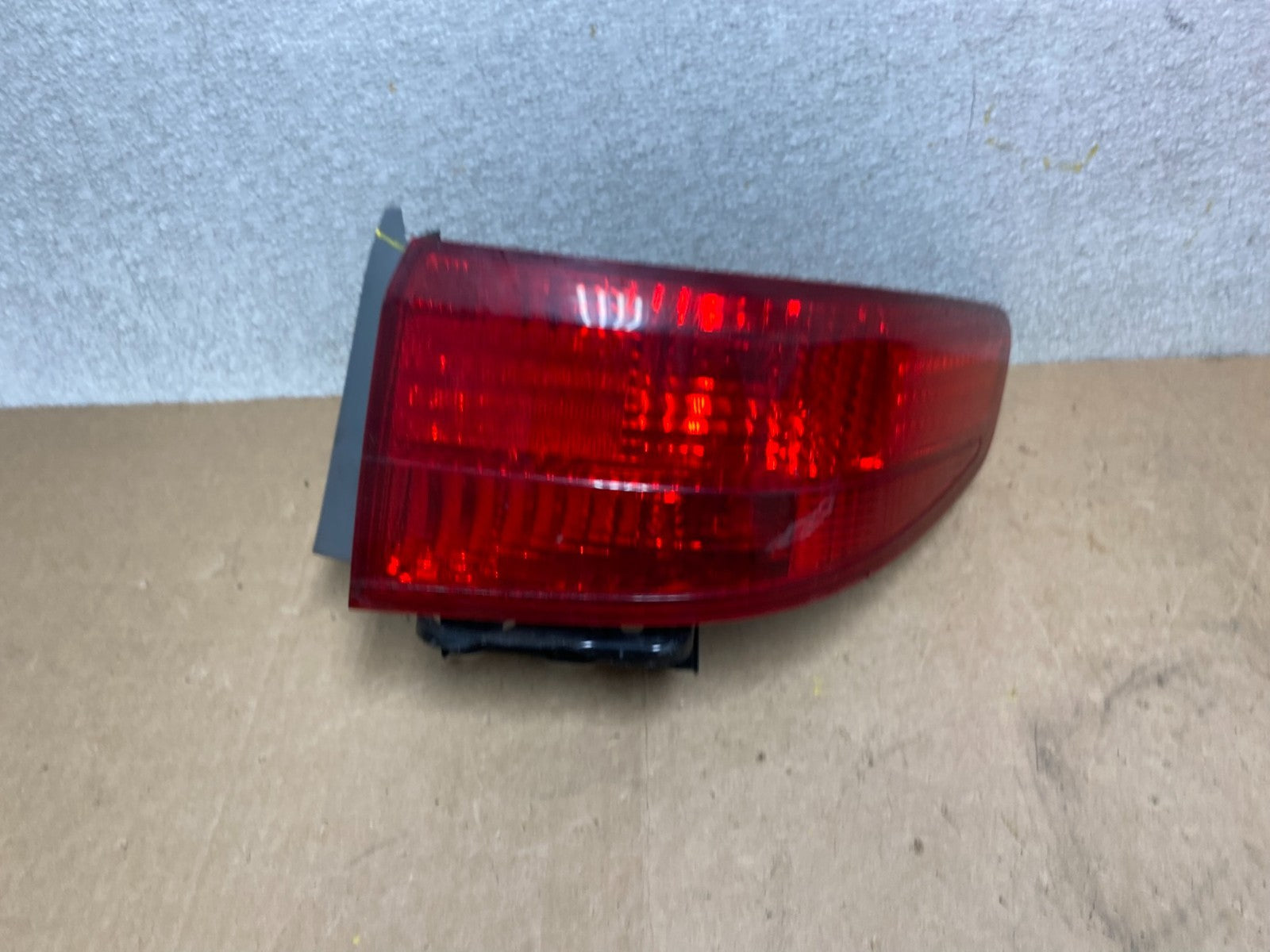 2005 Honda Accord Right Passenger Rh Side Tail Light Oem W8718 DW0